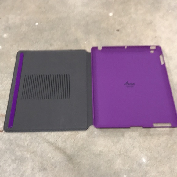 IPad or anything digital case.  Purple. - Picture 2 of 8